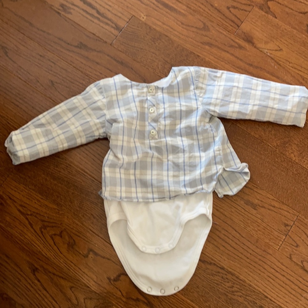 Jacadi Boy body suit 12 Month.
